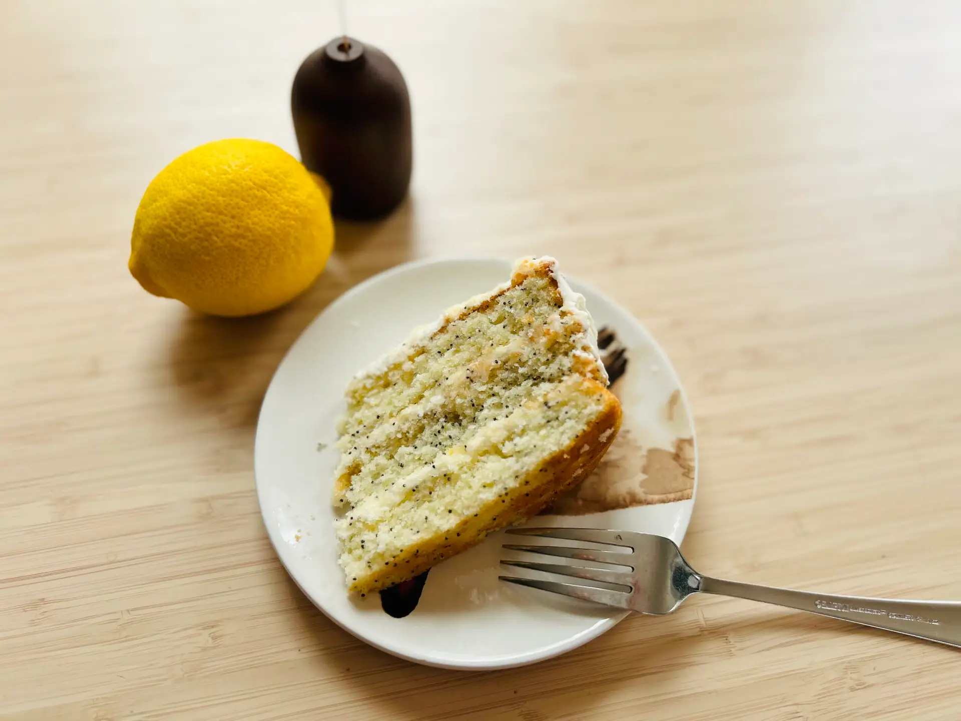 The Best Lemon Poppyseed Cake